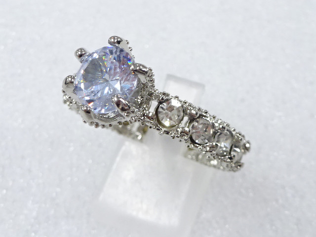 Japanese Kimono / Antique Accessories Metal